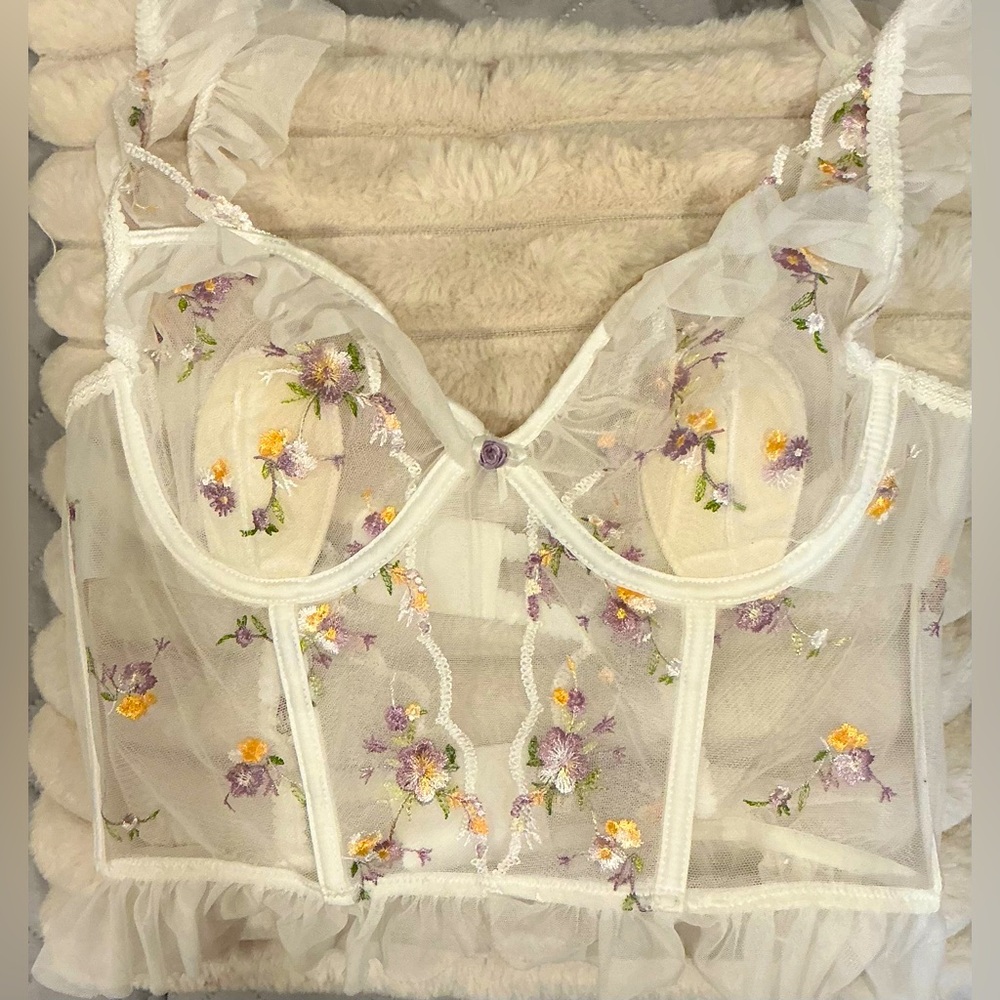 NEVER EVER WORN! Im DD ya no. Stunning hand made